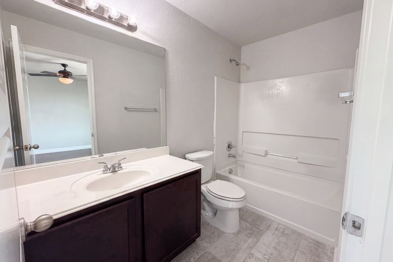 Photo 16 of 24 of 3513 Nuhn Way, New Braunfels, TX
