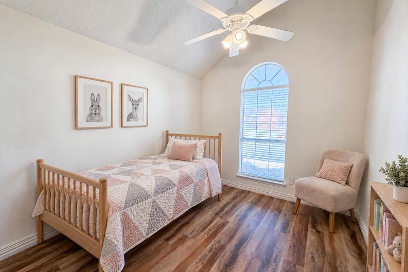 Photo 18 of 30 of 1711 Kennedy Dr, Wylie, TX