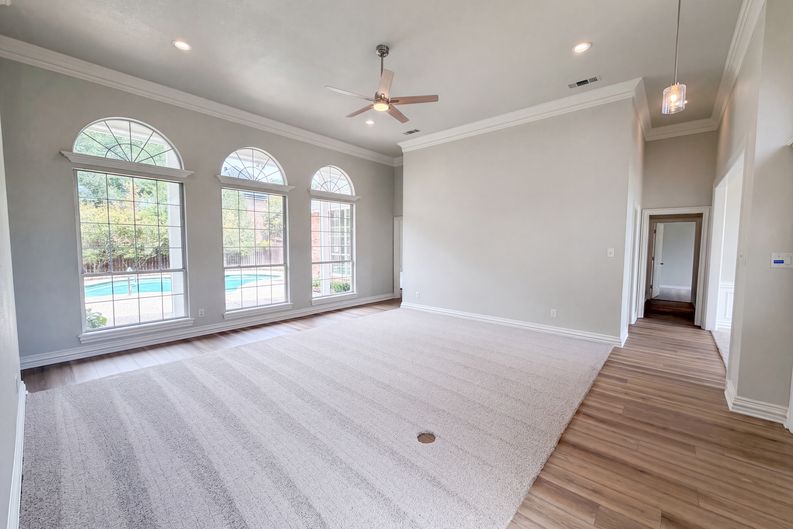 Photo 10 of 32 of 1609 Brentwood Trl, Keller, TX