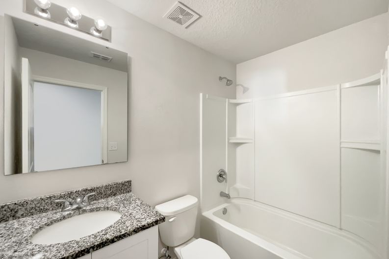Photo 15 of 19 of 305 Camellia Ct, Kissimmee, FL