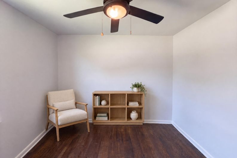 Photo 12 of 20 of 2415 Barnes Bridge Rd, Dallas, TX