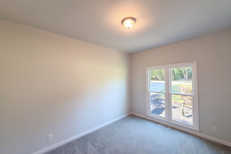 Photo 13 of 18 of 1104 Thoroughbred Pl NW, Concord, NC