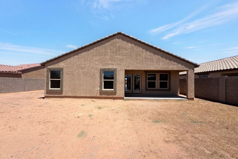 Photo 5 of 23 of 781 S Silvercreek Ln, Casa Grande, AZ
