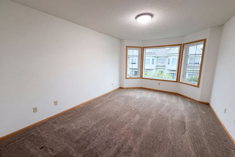 Photo 4 of 21 of 214 Christenson Way NE, Fridley, MN