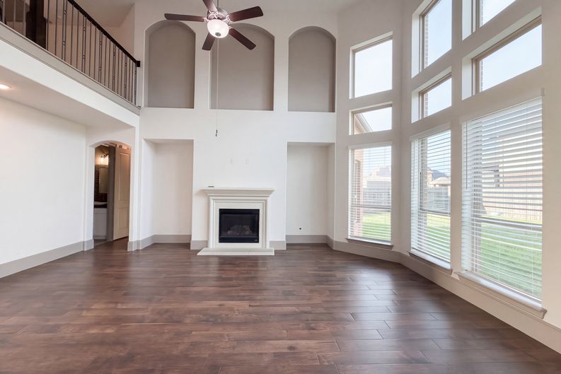 Photo 3 of 24 of 6702 Terania Cir, Katy, TX