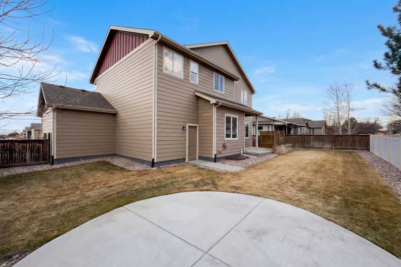 Photo 5 of 27 of 745 Mount Massive St, Berthoud, CO