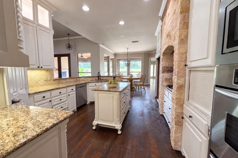 Photo 19 of 28 of 1930 Fair Oaks Ln, Prosper, TX