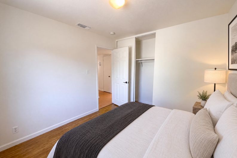 Photo 12 of 21 of 6920 Briggs Dr, Sacramento, CA
