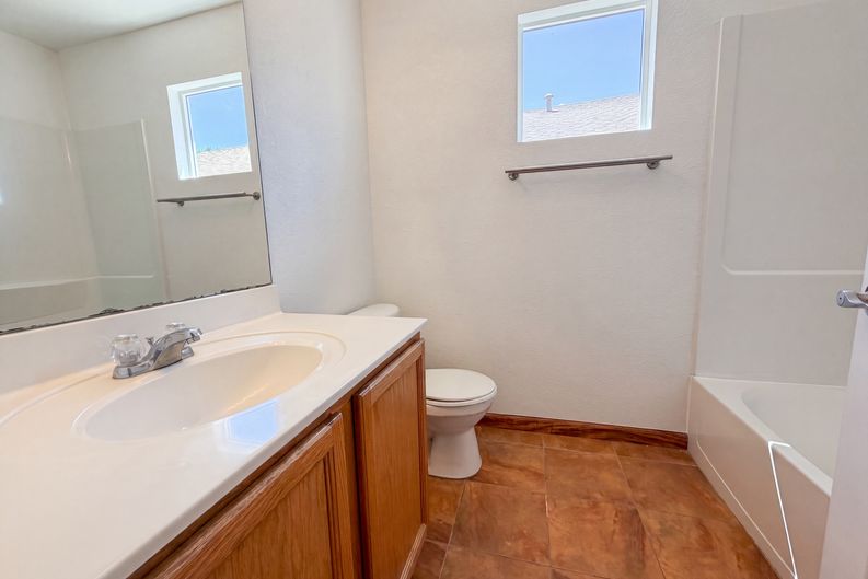 Photo 11 of 18 of 345 Peaceful Meadows Dr NE, Rio Rancho, NM