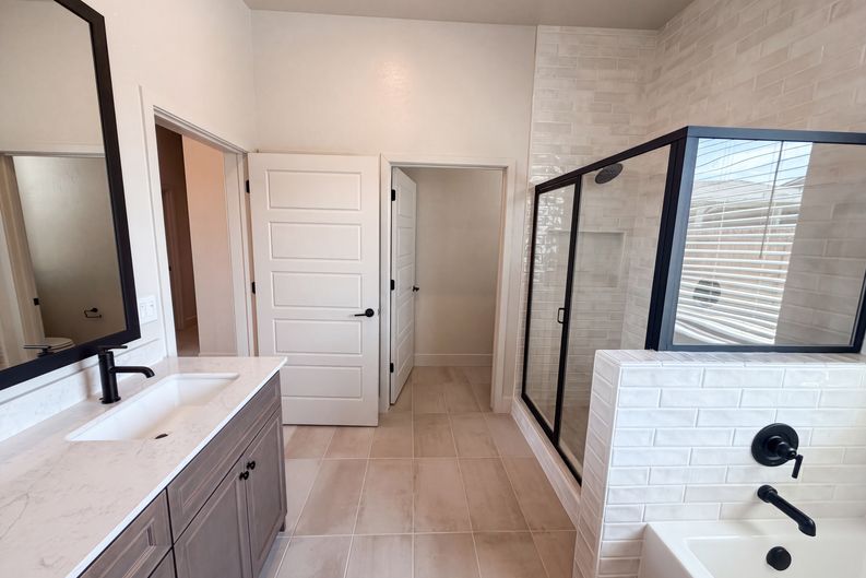 Photo 14 of 17 of 2246 N Marion Ave, Clovis, CA