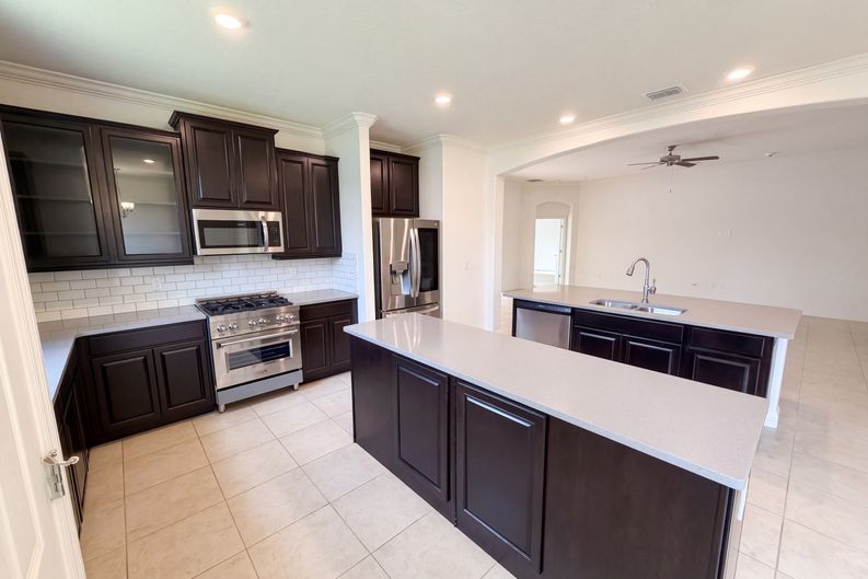 Photo 15 of 32 of 6435 Monserrat Dr, Vero Beach, FL