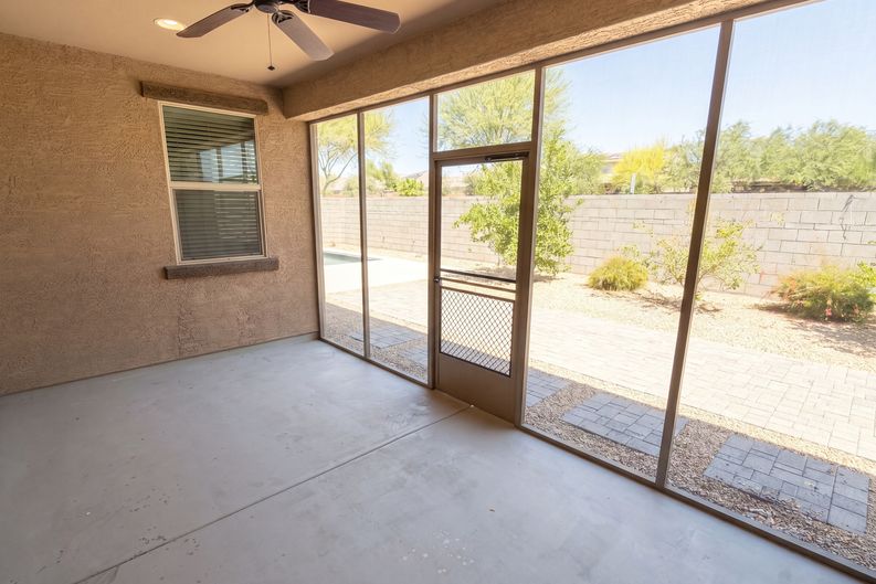Photo 37 of 38 of 18840 W Mercer Ln, Surprise, AZ
