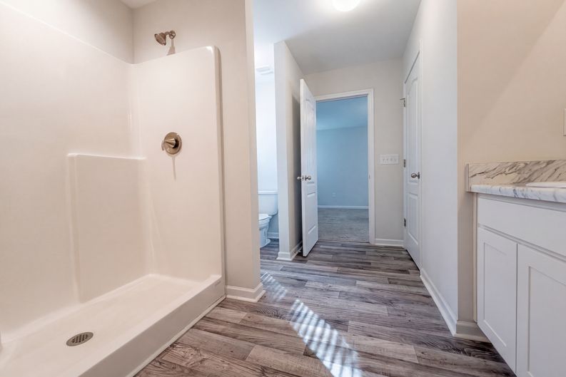 Photo 9 of 16 of 4066 Calloway Rd, Raeford, NC
