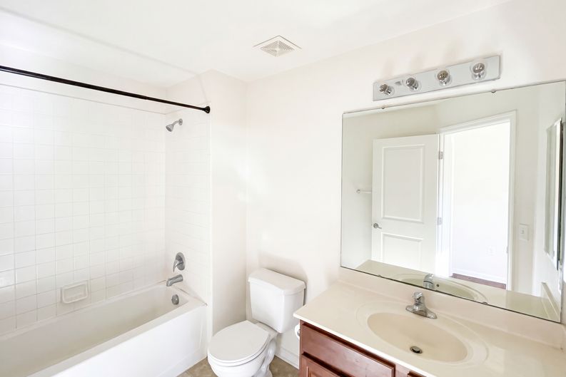 Photo 16 of 23 of 176 Bellflower Ln, Magnolia, DE