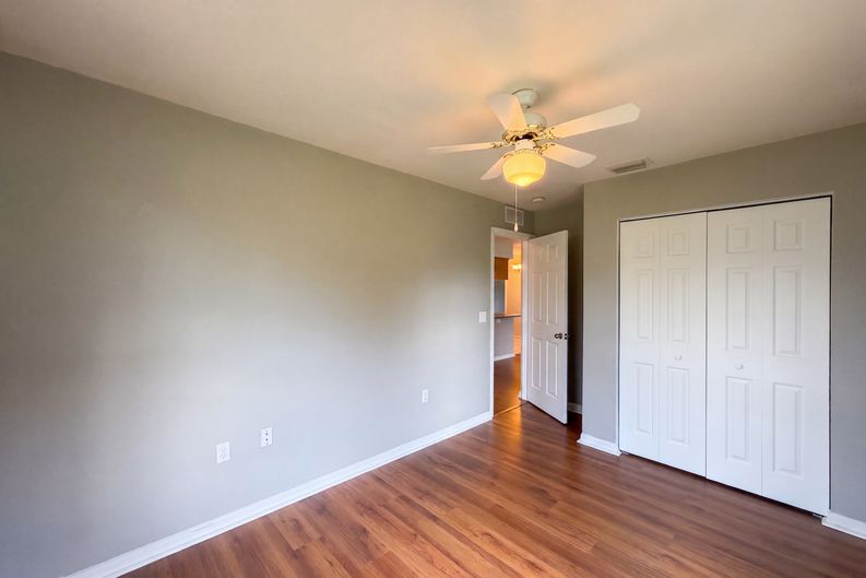 Photo 13 of 21 of 10640 SE 54th Ave, Belleview, FL