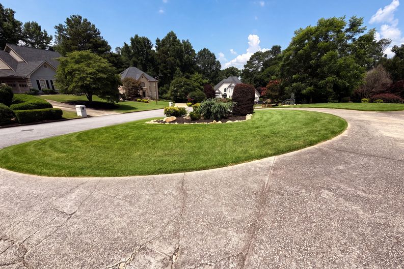 Photo 18 of 39 of 135 N Clublands Ct, Johns Creek, GA