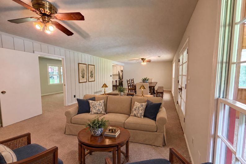 Photo 7 of 34 of 2310 McEachern School Rd, Powder Springs, GA