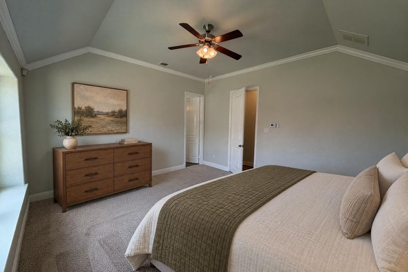 Photo 12 of 28 of 14728 Cedar Flat Way, Roanoke, TX