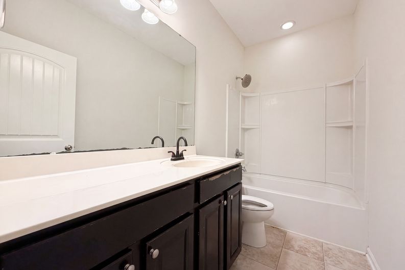 Photo 14 of 26 of 6621 Blalock Forest Dr, Willow Spring, NC