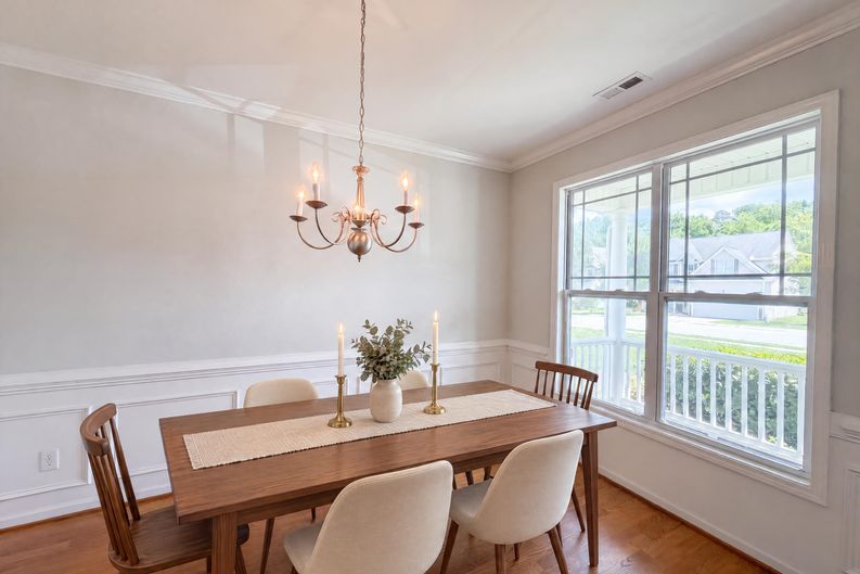 Photo 6 of 16 of 4034 Patriot Ridge Ct, Raleigh, NC