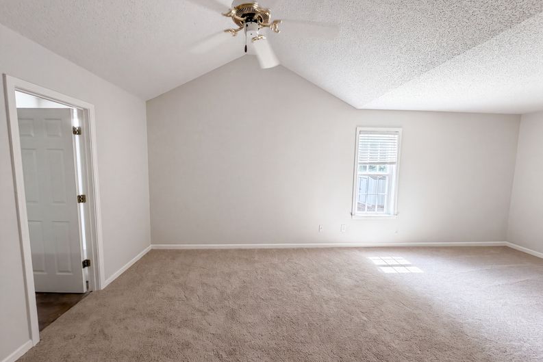 Photo 12 of 16 of 4536 Drewbridge Way, Raleigh, NC