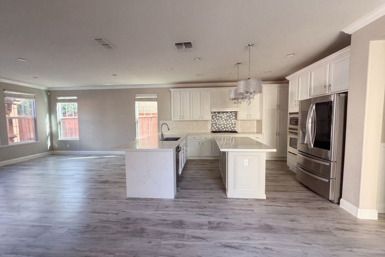 Photo 13 of 45 of 166 S Caballo St, Tracy, CA