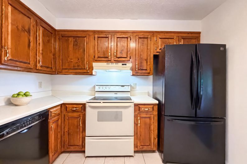 Photo 7 of 26 of 103 Saddlebrook Ct, Lagrange, GA
