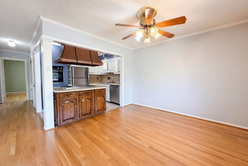 Photo 7 of 18 of 1014 Heritage Dr, Madison, TN