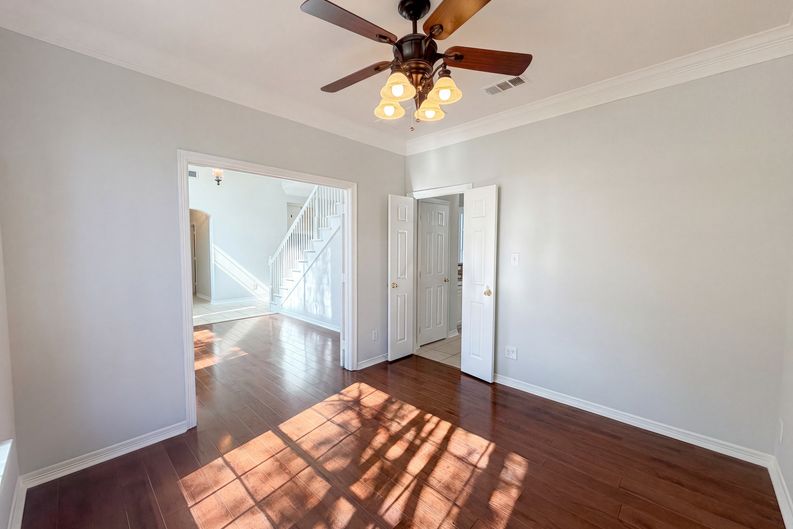 Photo 11 of 34 of 1412 Spring Ridge Ln, Flower Mound, TX