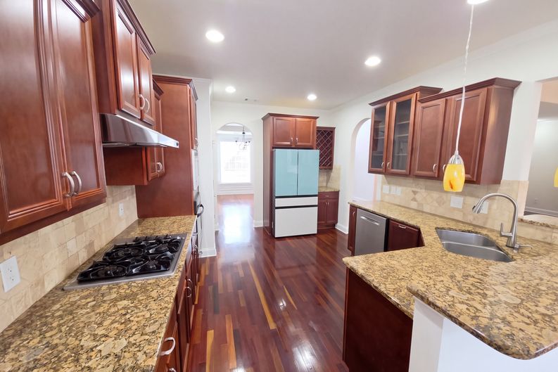 Photo 6 of 100 of 809 Arbor Way, Loganville, GA
