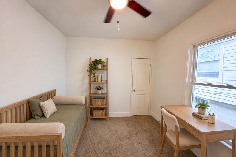 Photo 7 of 17 of 1316 E 44th St, Kansas City, MO
