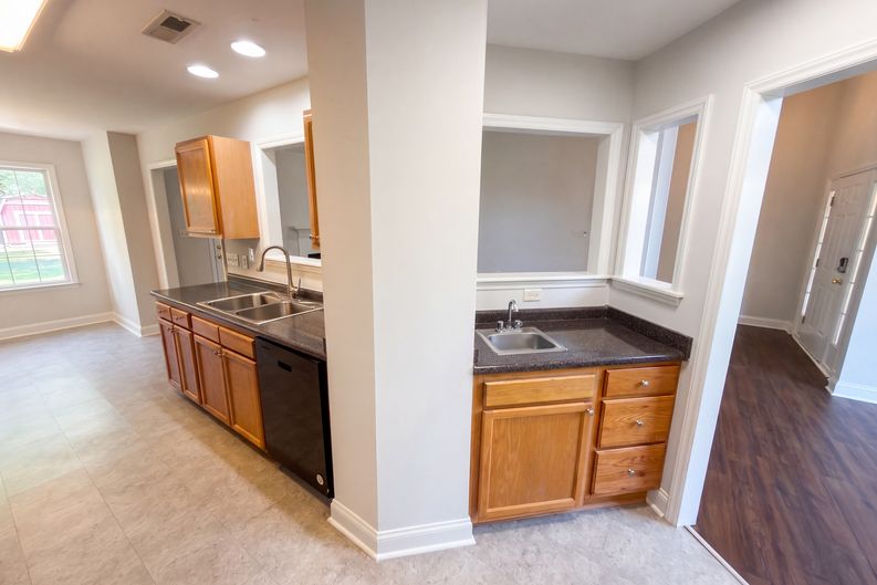 Photo 7 of 19 of 4305 Atkinson Way, Monroe, NC