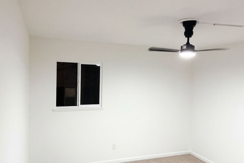 Photo 11 of 16 of 329 25th Ave NW, Center Point, AL