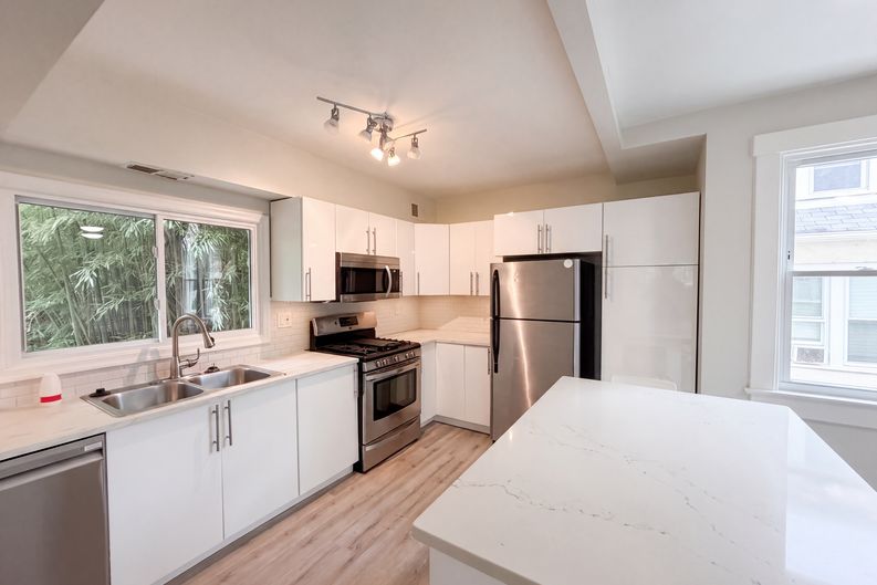 Photo 3 of 21 of 7405 Flower Ave, Takoma Park, MD