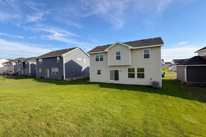 Photo 38 of 42 of 1577 Upper 141st St E, Rosemount, MN