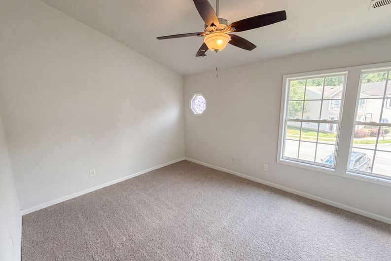 Photo 12 of 21 of 3831 Mohawk Ct, Charlotte, NC