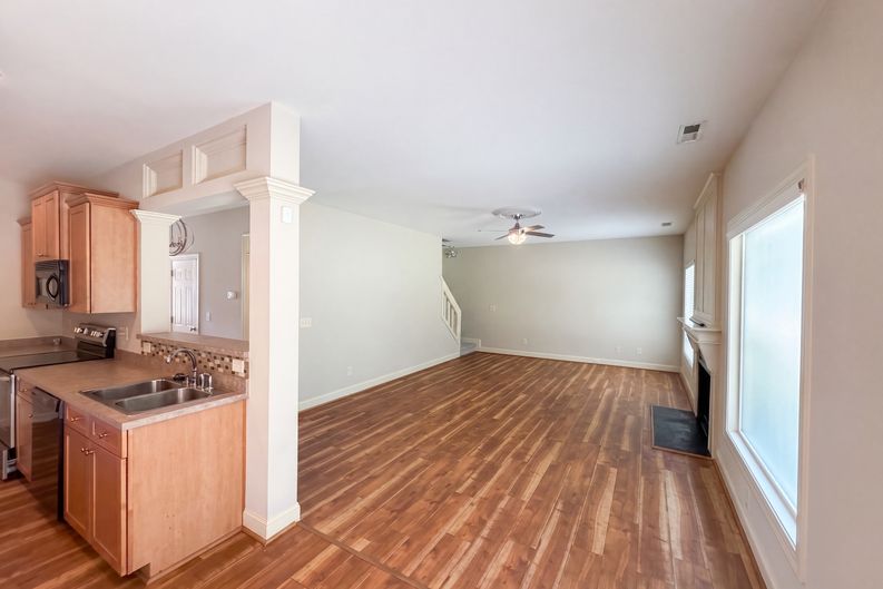 Photo 3 of 17 of 4143 White Kestrel Dr, Raleigh, NC