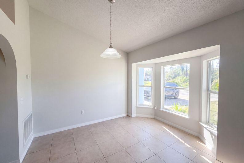 Photo 8 of 16 of 23 Peterlee Ct, Kissimmee, FL