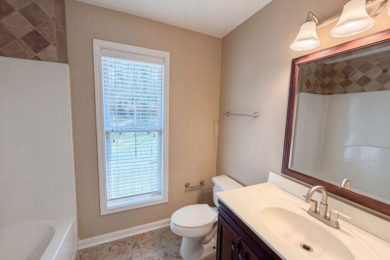 Photo 20 of 25 of 3099 Brooksong Way, Dacula, GA