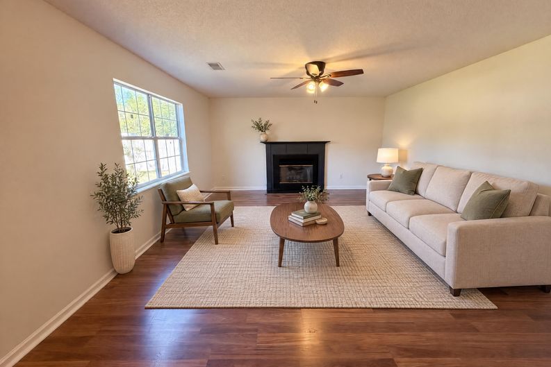 Photo 3 of 61 of 152 Woodcote Dr, Gaston, SC