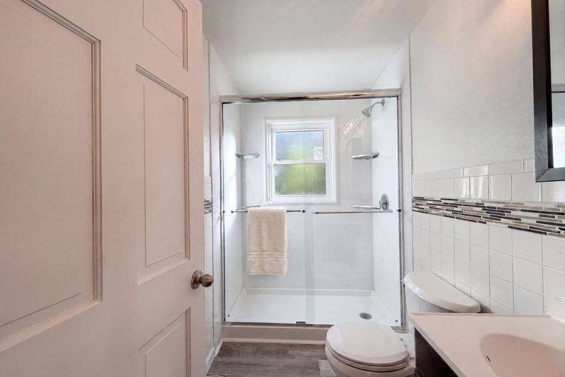 Photo 9 of 12 of 433 Sunnyside Ln, Longmont, CO