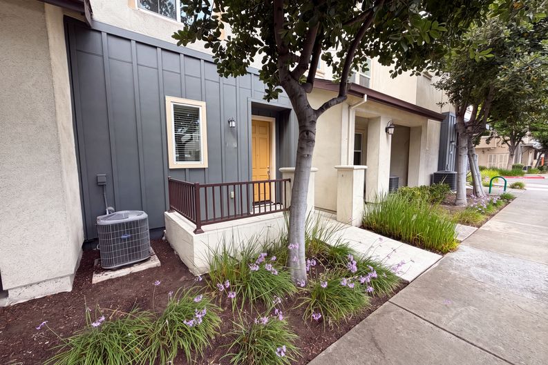 Photo 26 of 31 of 3127 Madsen St, Hayward, CA