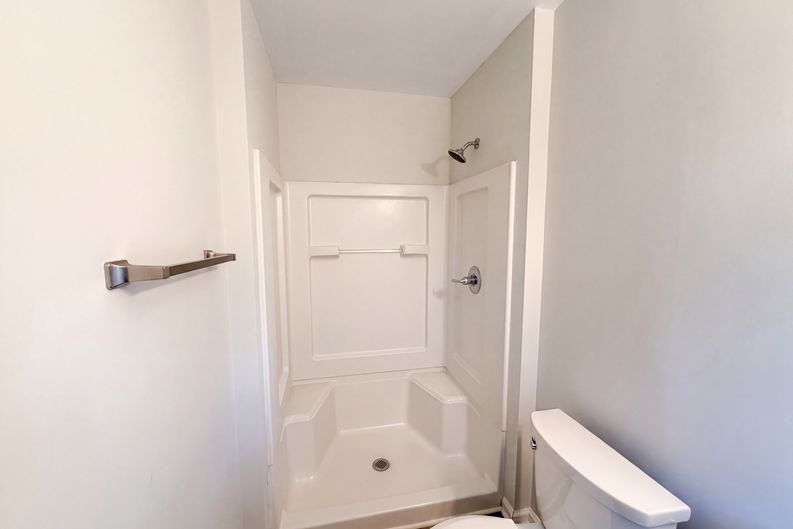 Photo 12 of 16 of 407 Lamesa Dr, Raleigh, NC