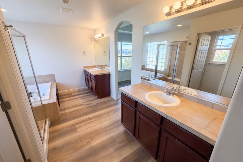 Photo 35 of 54 of 5406 S Fultondale Way, Aurora, CO