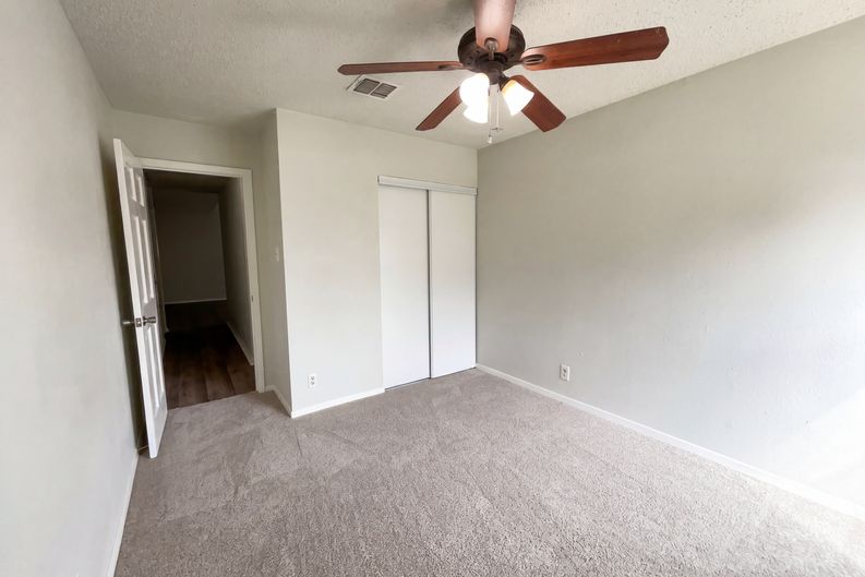 Photo 15 of 17 of 1210 Fillmore Dr, San Antonio, TX