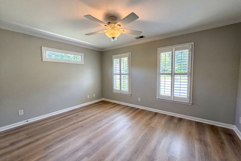Photo 12 of 21 of 15130 Stonegreen Ln, Huntersville, NC
