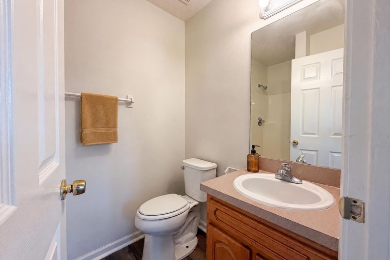 Photo 16 of 22 of 4224 Harbor View Dr, Jacksonville, FL