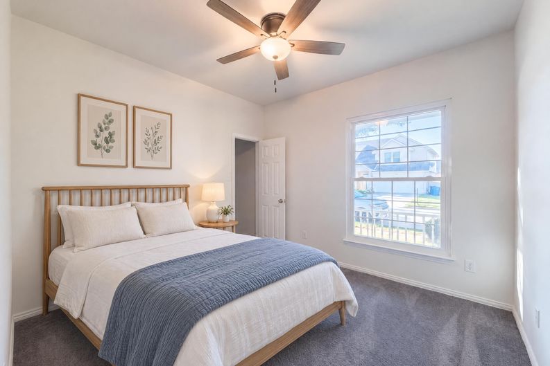 Photo 8 of 17 of 10061 Cedar Lake Dr, Providence Village, TX