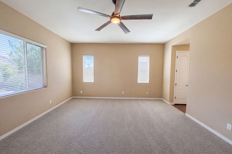Photo 23 of 39 of 18136 W Devonshire Ave, Goodyear, AZ