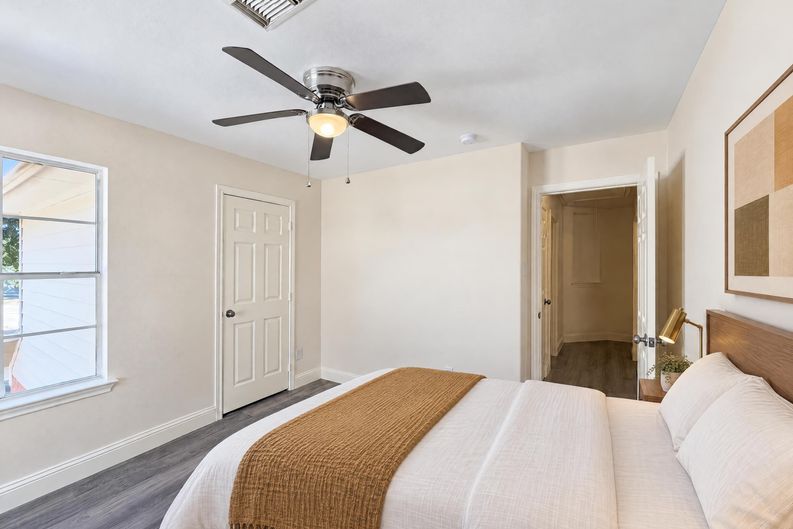 Photo 16 of 23 of 12938 Maile Park Dr, Houston, TX